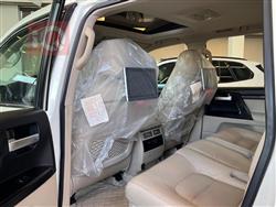 تۆیۆتا لاند کروزەر